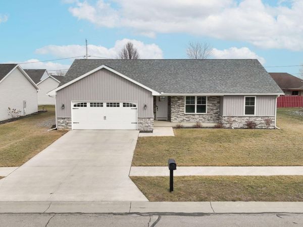 520 Oxford Street, Napoleon, OH 43545