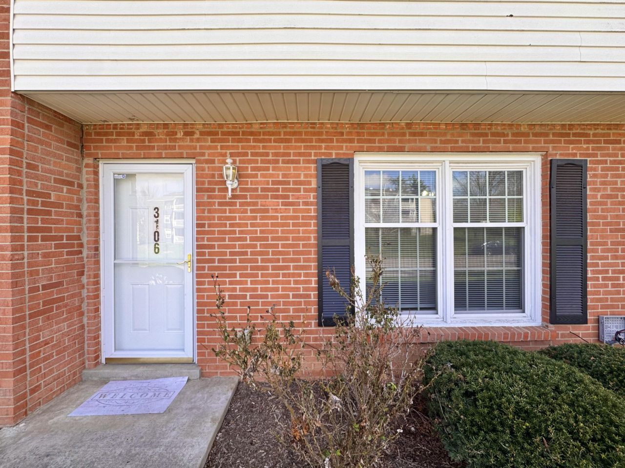3106 Kirklevington Drive, Lexington, KY 40517 Main Photo