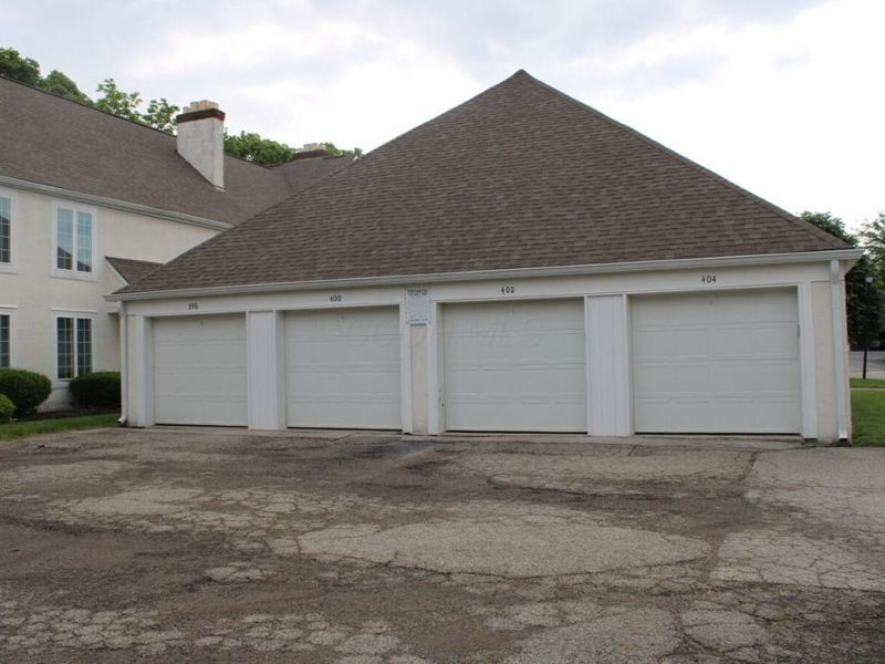 390-404 Edinburgh Road, Dublin, OH 43017 Photo 7