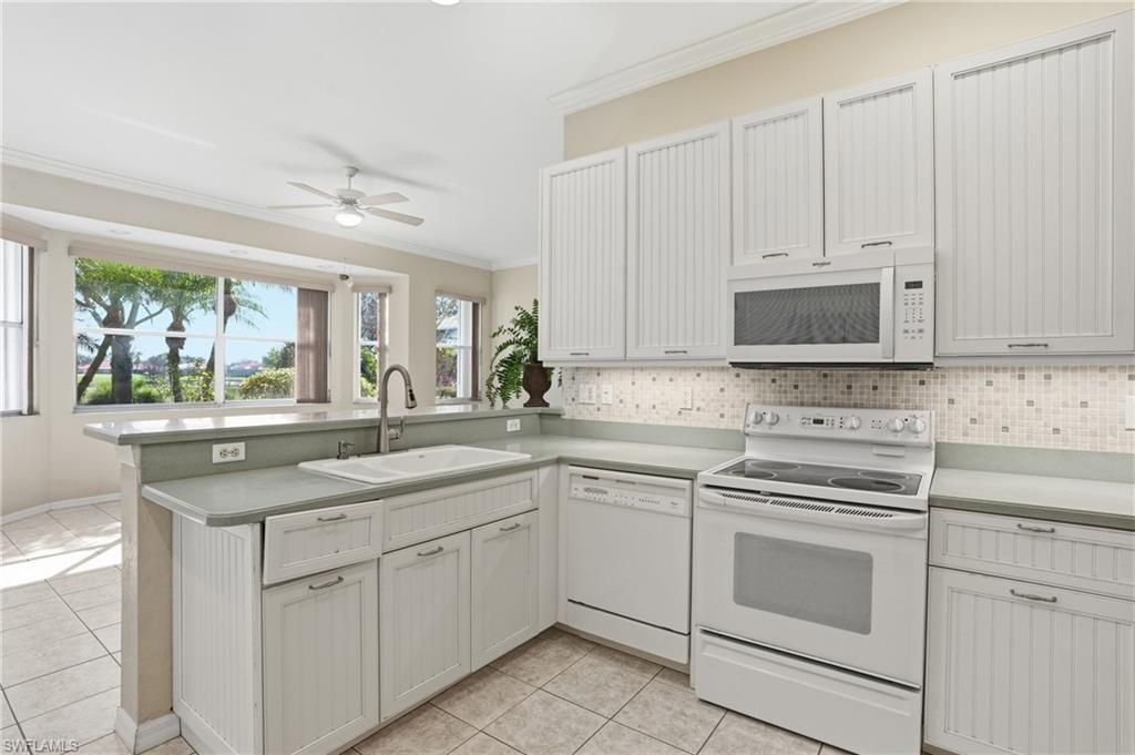 2265 Heritage Greens Dr, Naples, FL 34119 Photo