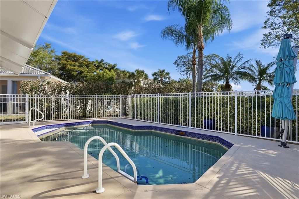 2265 Heritage Greens Dr, Naples, FL 34119 Photo