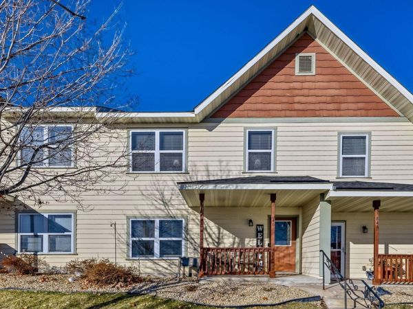 846 10th Avenue N, Minneapolis, MN 55411