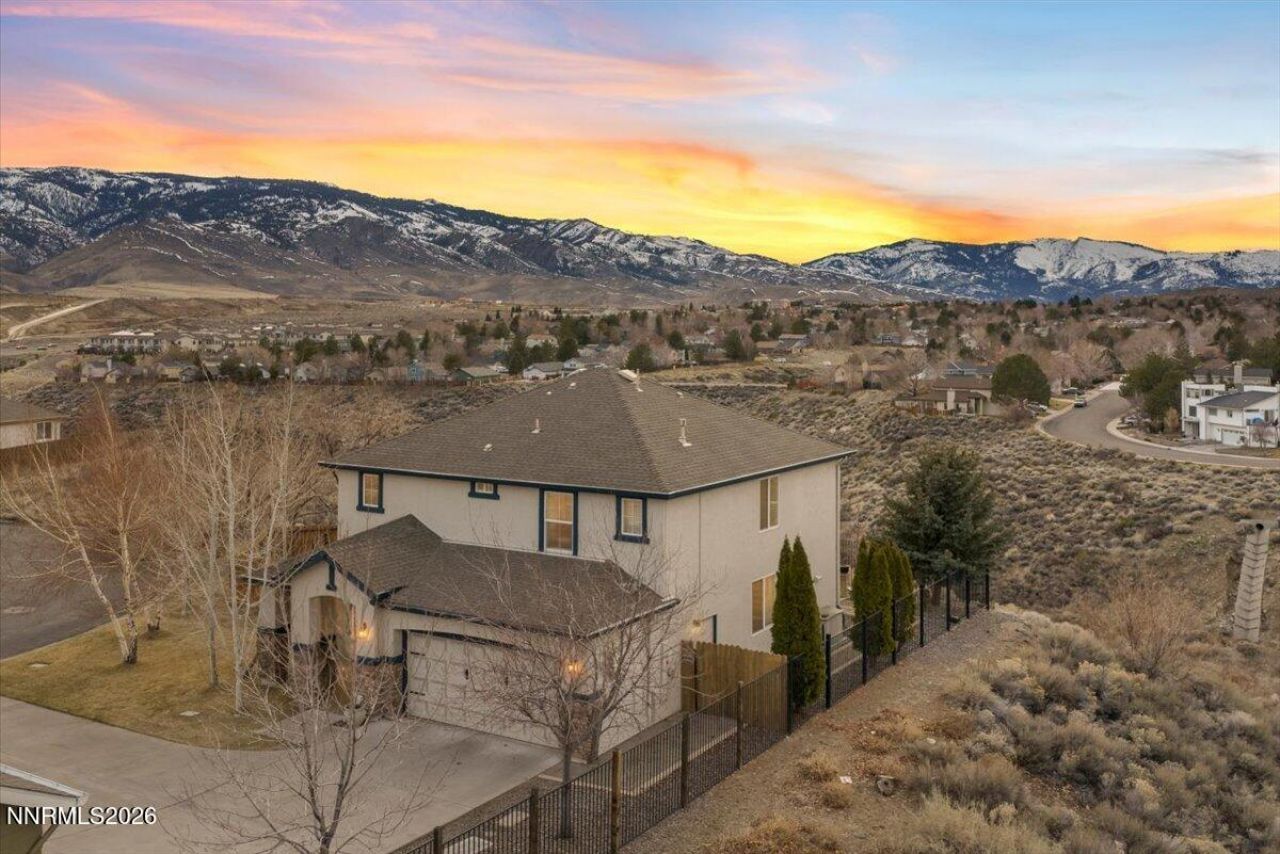 1091 Crown View Drive, Reno, NV 89523 Photo