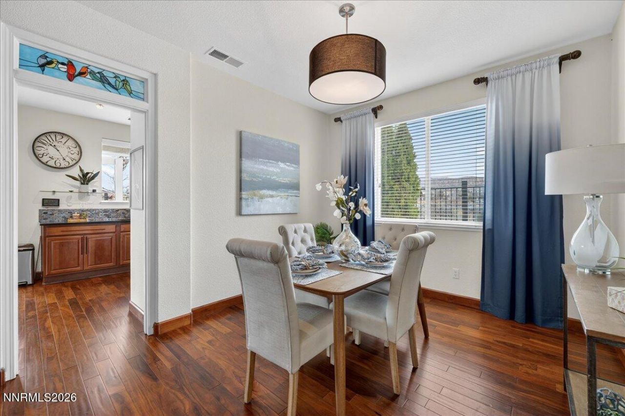 1091 Crown View Drive, Reno, NV 89523 Photo