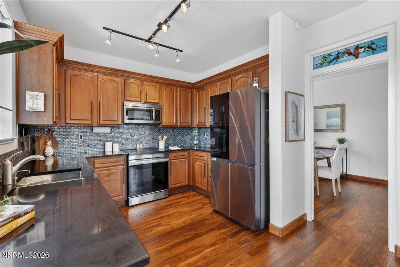 1091 Crown View Drive, Reno, NV 89523 Photo