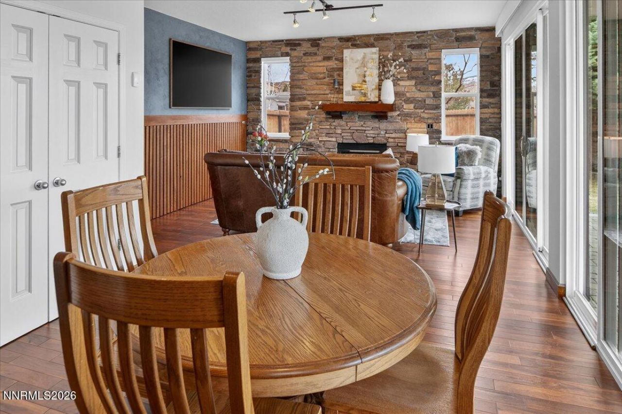 1091 Crown View Drive, Reno, NV 89523 Photo