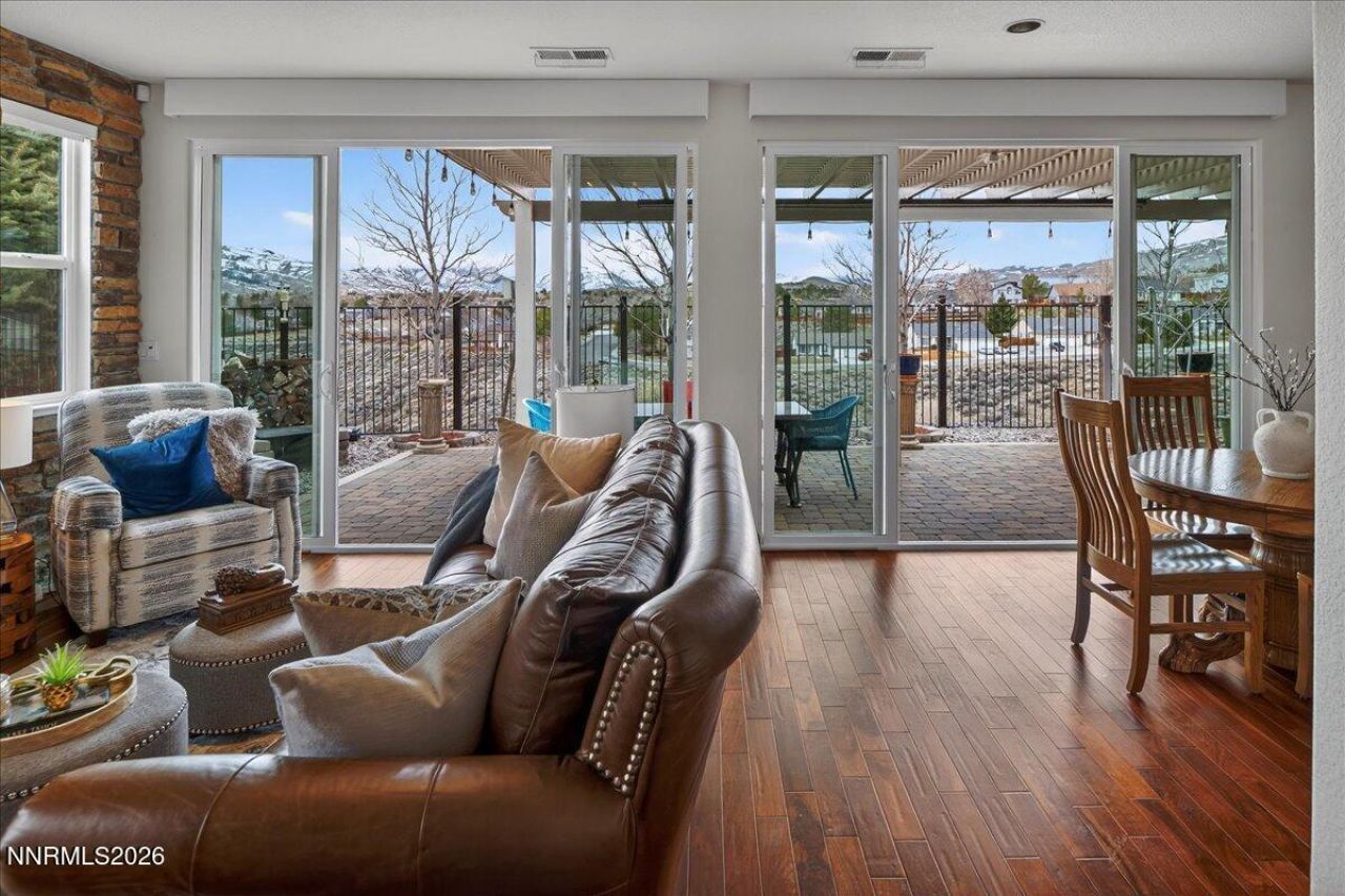 1091 Crown View Drive, Reno, NV 89523 Photo