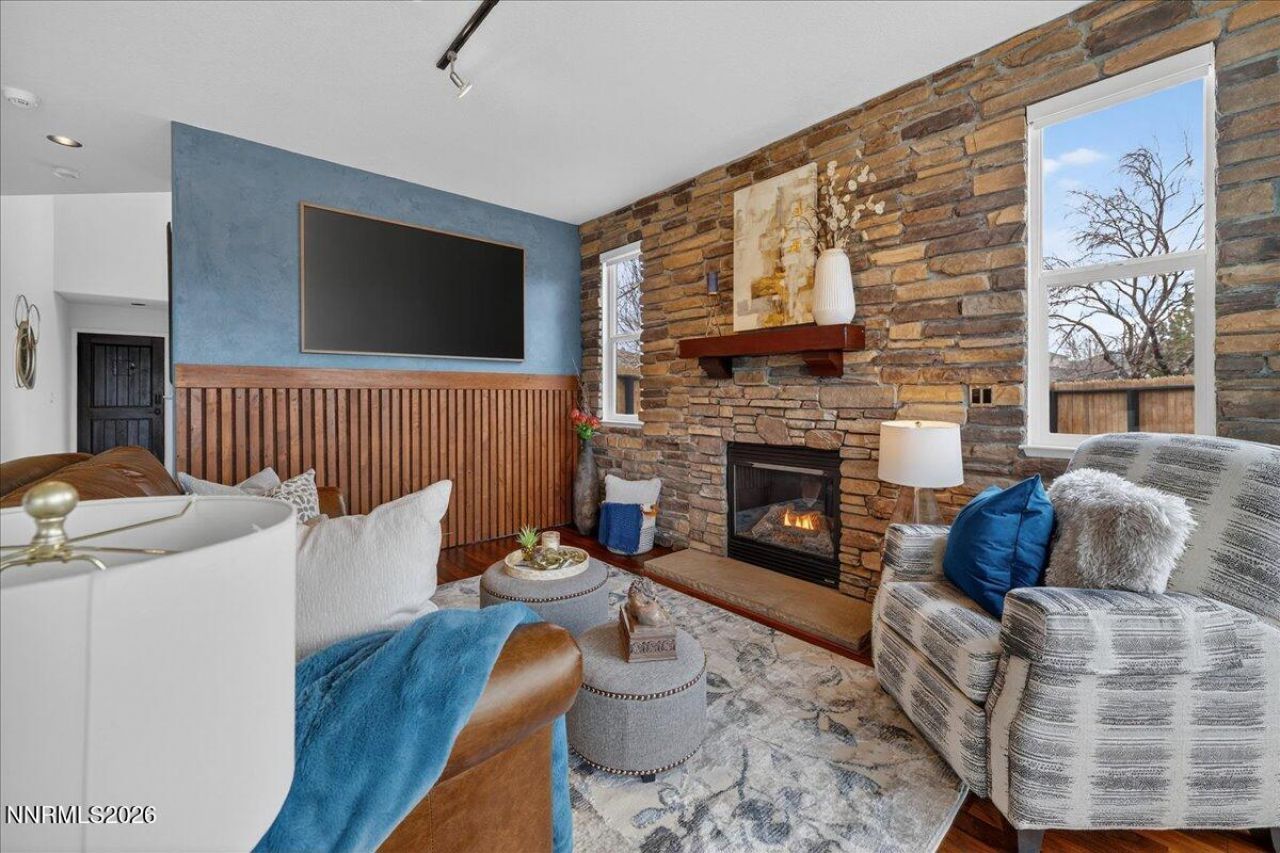 1091 Crown View Drive, Reno, NV 89523 Photo