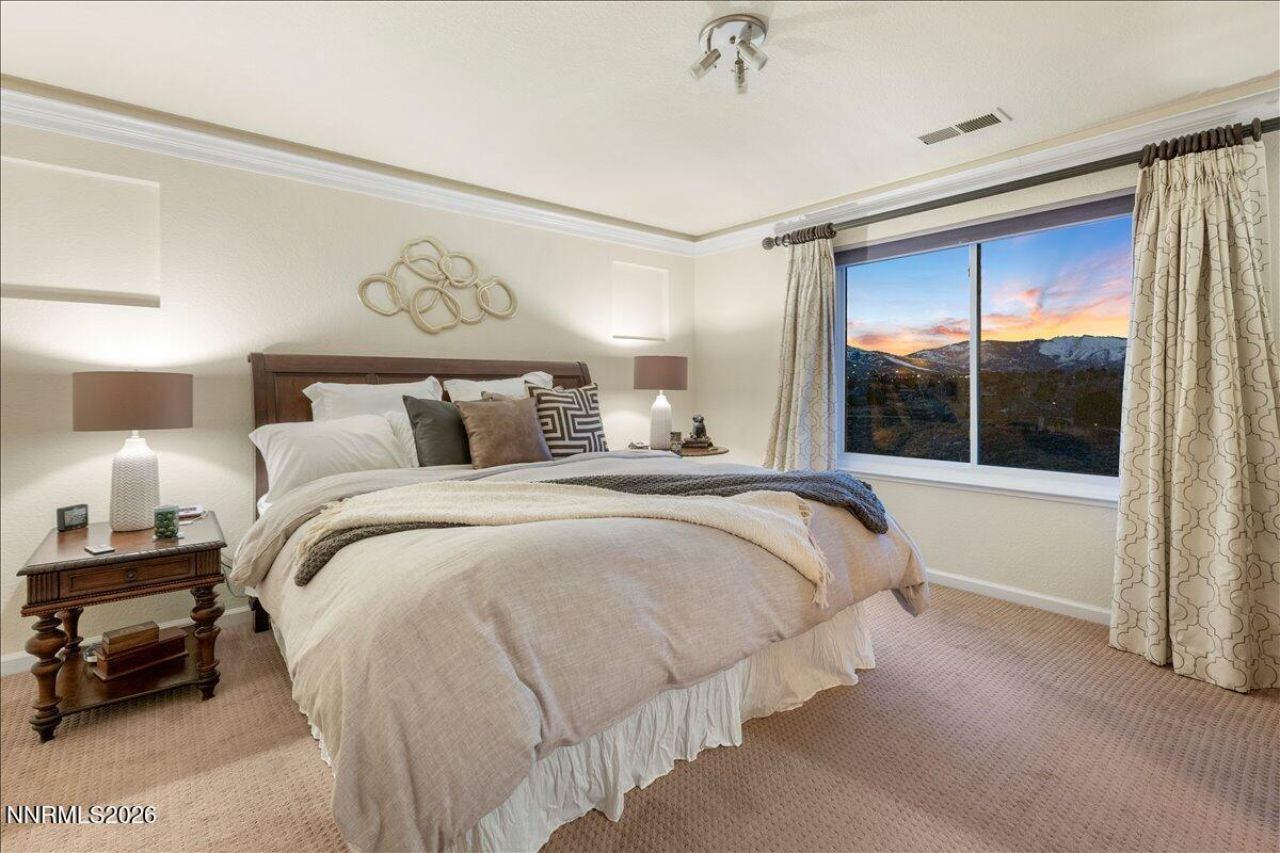 1091 Crown View Drive, Reno, NV 89523 Photo