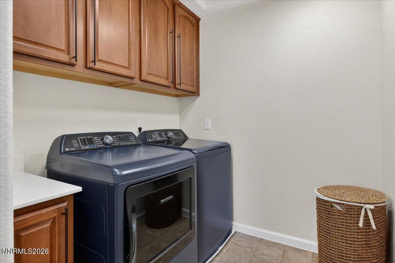 1091 Crown View Drive, Reno, NV 89523 Photo