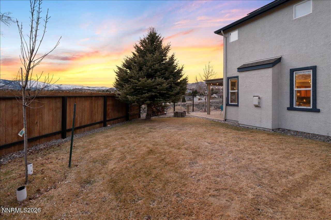 1091 Crown View Drive, Reno, NV 89523 Photo