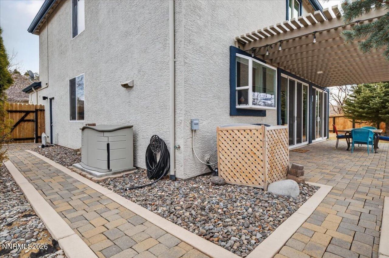 1091 Crown View Drive, Reno, NV 89523 Photo