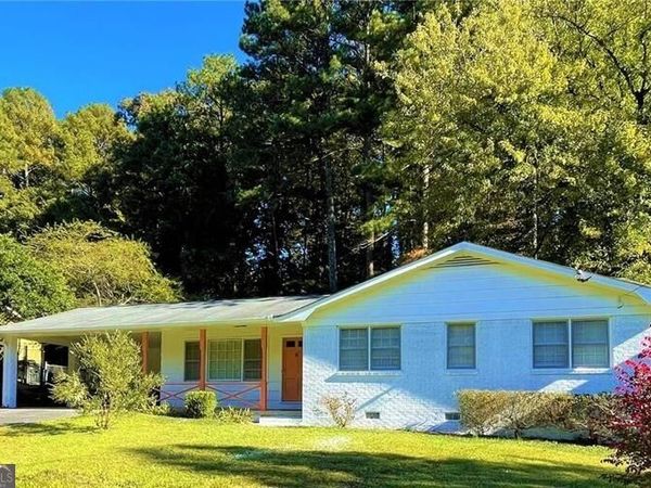 2467 Woodside Way, Atlanta, GA 30341