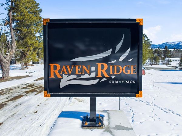 127 Raven Loop, Cascade, ID 83611