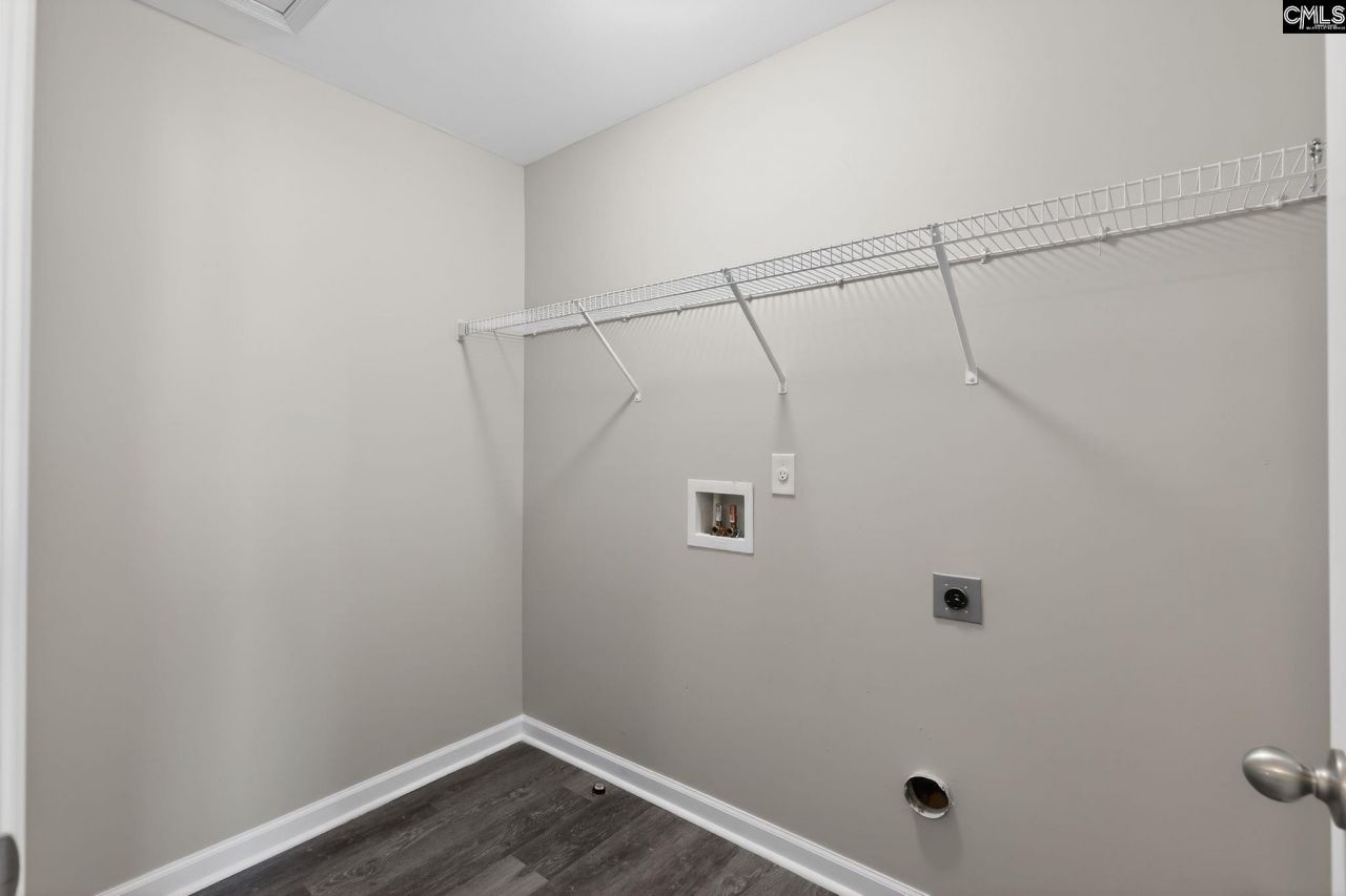 1014 Sequoia Court  Photo 11