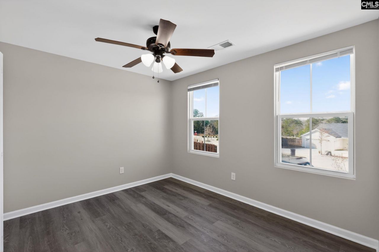 1014 Sequoia Court  Photo 18