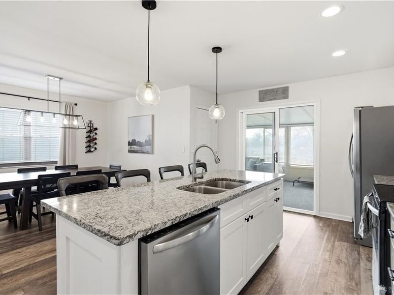 6278 Seiler Drive, Green Township, OH 45239 Photo 13