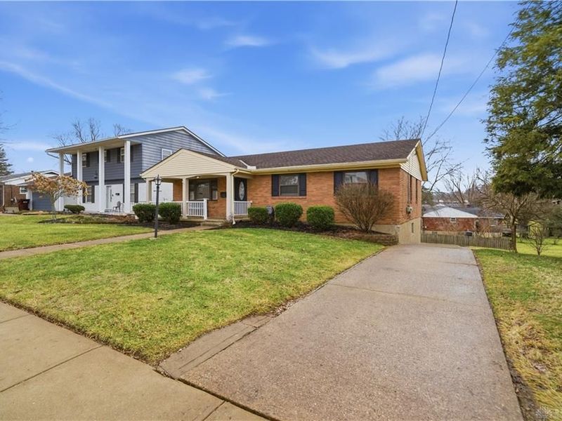 6278 Seiler Drive, Green Township, OH 45239 Photo 3