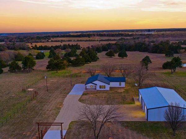 1778 County Road 217, Collinsville, TX 76233