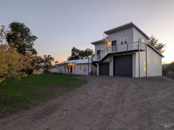 2253 Waite Rd, Midvale, ID 83645