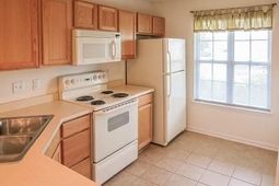 367 Kelsey Boulevard photo 4