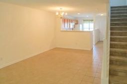 367 Kelsey Boulevard photo 4