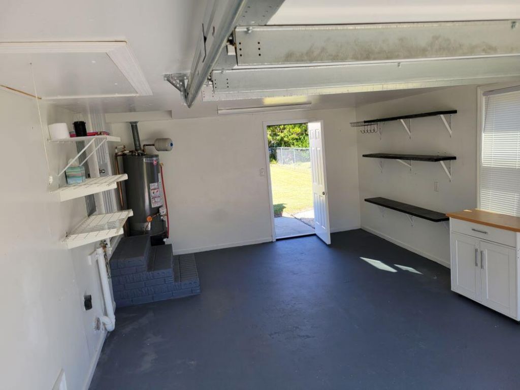 7744 Allwood Avenue Photo 17