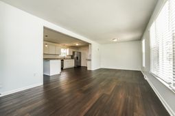 7744 Allwood Avenue photo 4