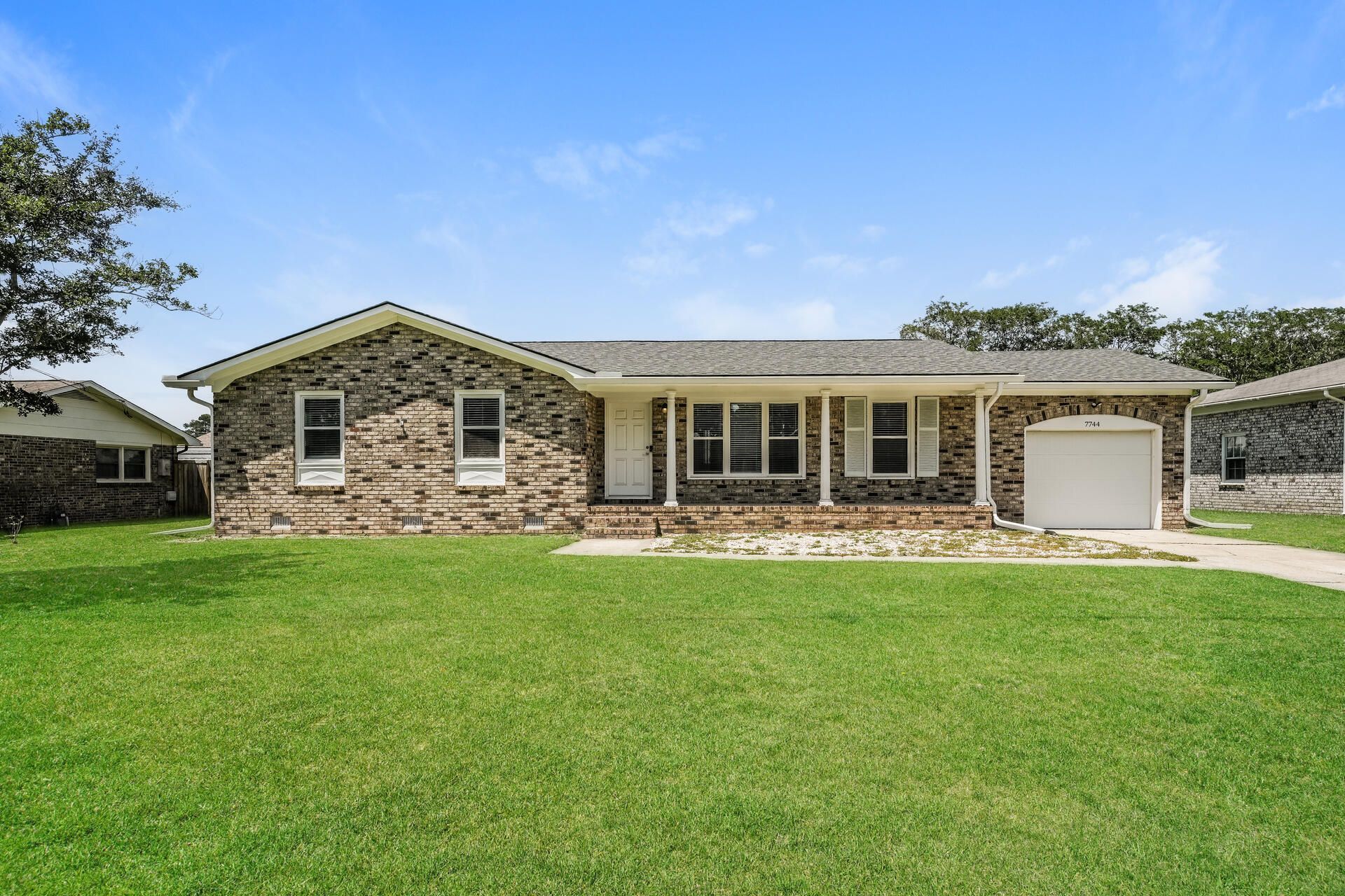 7744 Allwood Avenue Photo 23