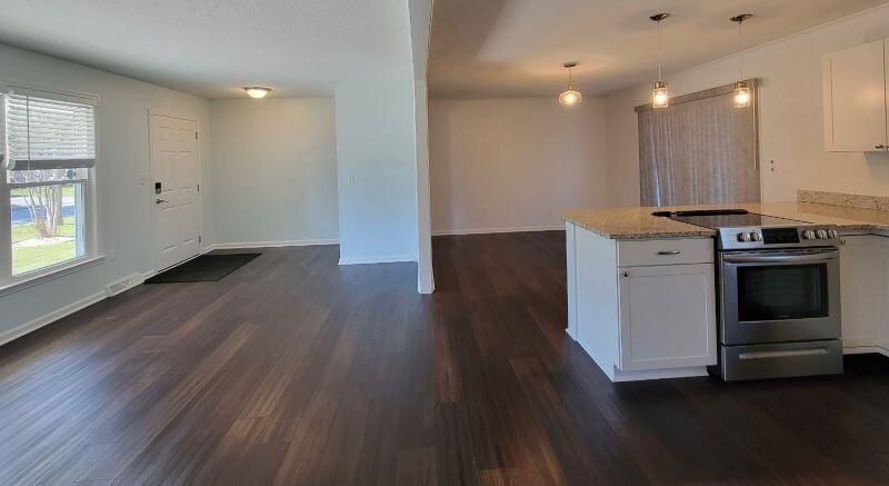 7744 Allwood Avenue Photo 32