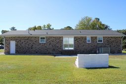 7744 Allwood Avenue photo 4