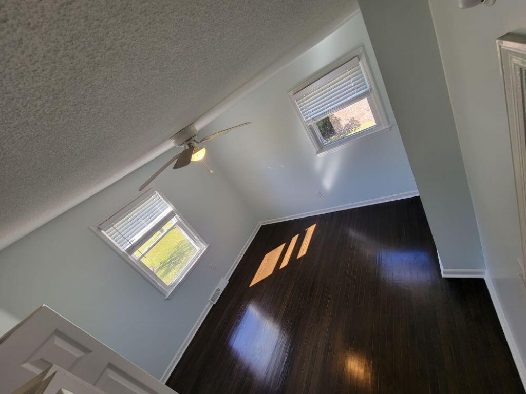 7744 Allwood Avenue Photo 9