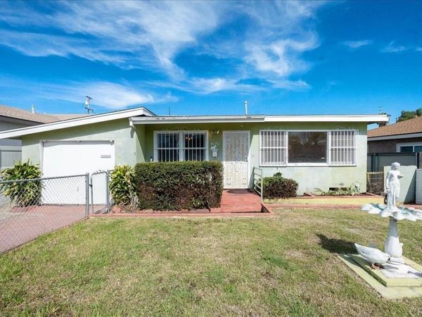 4176 Epsilon Street, San Diego, CA 92113