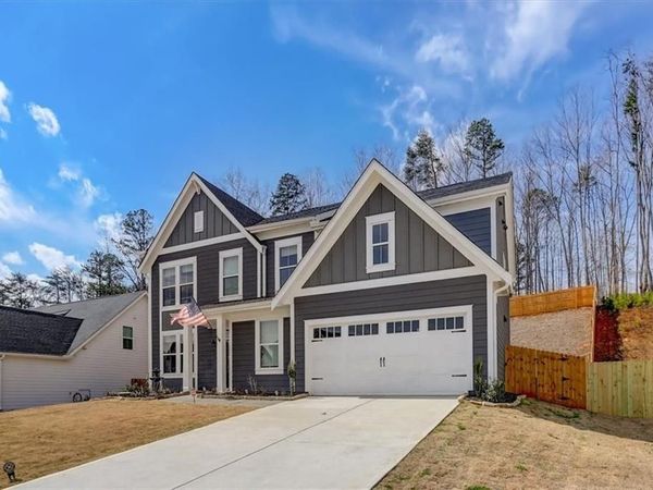 170 Greenbrier Way , Canton, GA 30114
