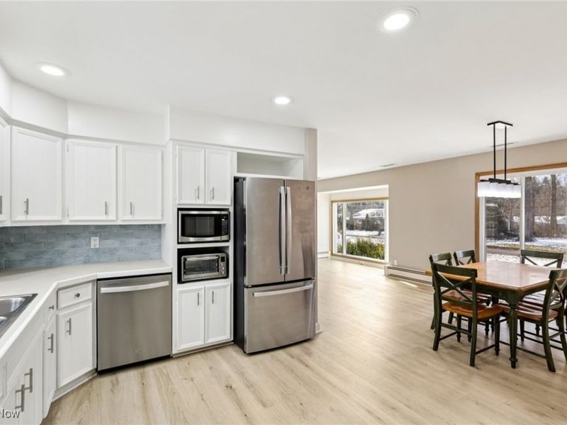 483 Parkside Drive, Akron, OH 44313 Photo 14