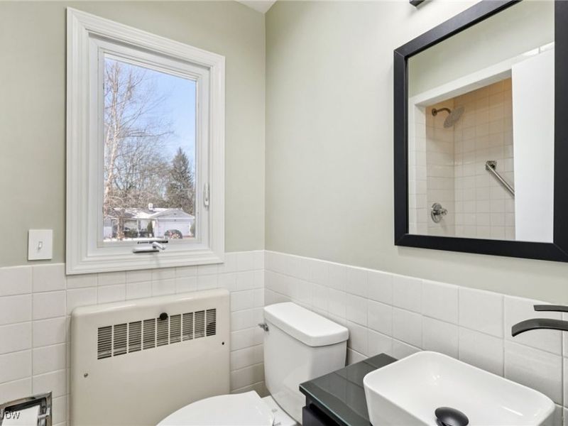 483 Parkside Drive, Akron, OH 44313 Photo 18