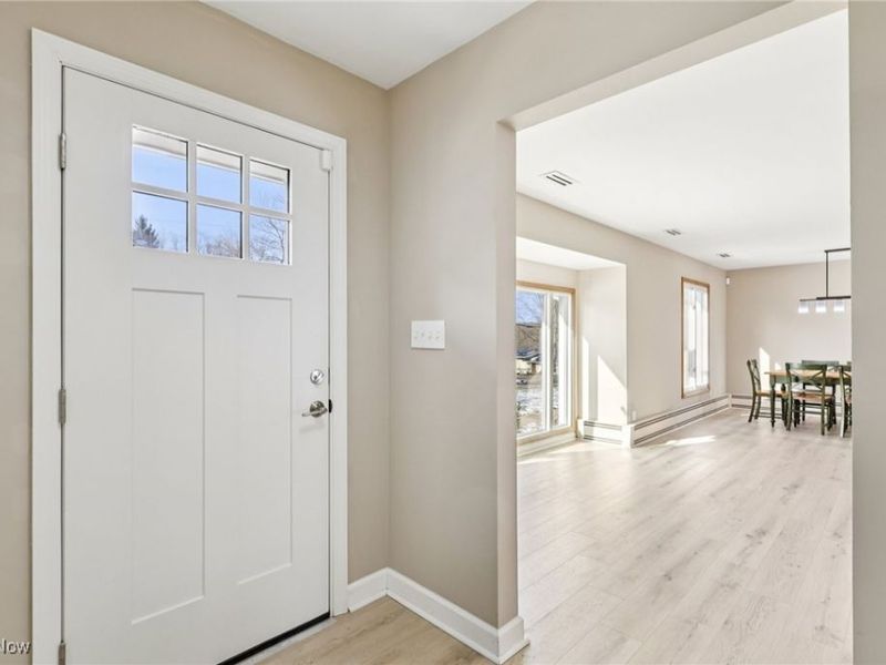 483 Parkside Drive, Akron, OH 44313 Photo 2