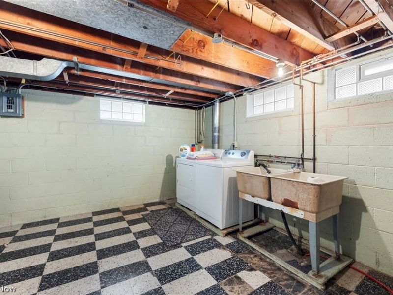 6568 Lawnwood Avenue, Parma Heights, OH 44130 Photo 25