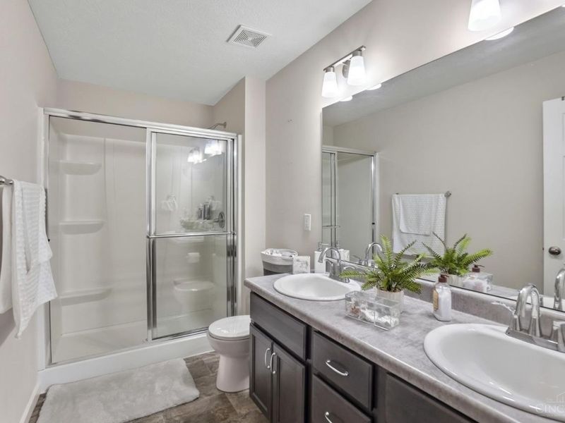 1206 Timber Glen Drive, Wilmington, OH 45177 Photo 12