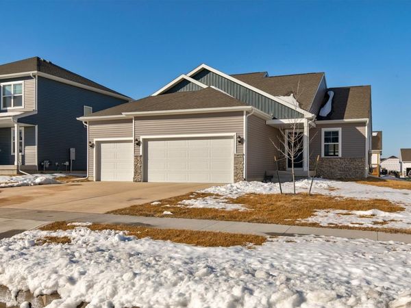 10311 Southerwick Place, Johnston, IA 50131