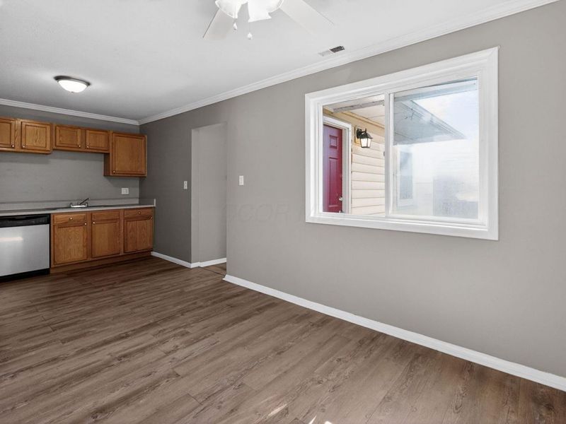 1657 Eastbrook Drive S, Columbus, OH 43223 Photo 12