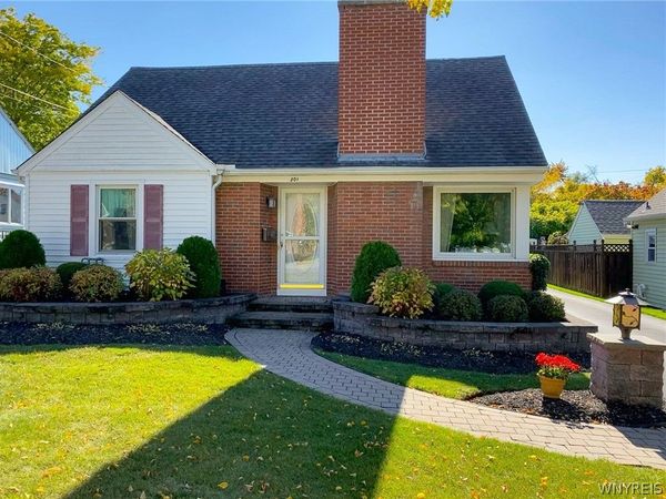 301 E Prospect Avenue, Hamburg, NY 14075