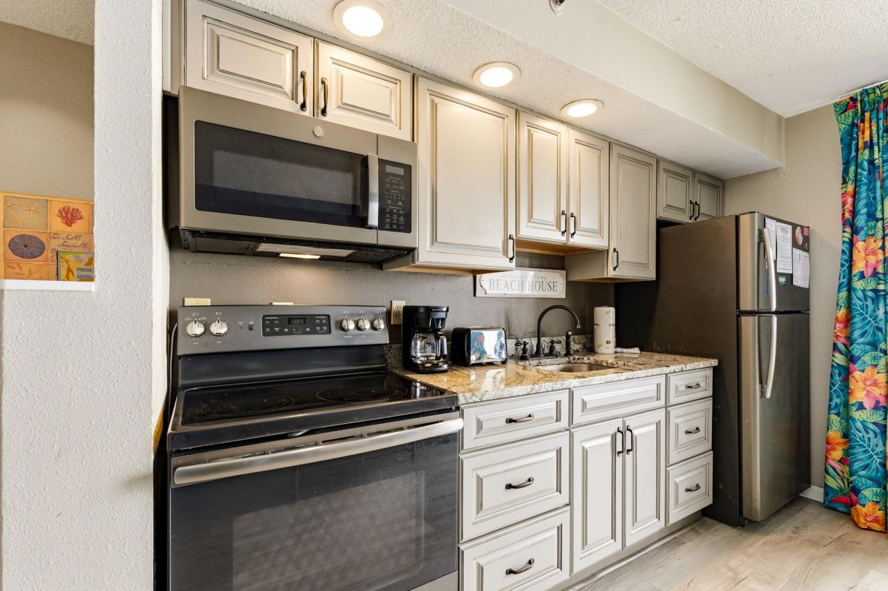 5308 N Ocean Blvd. Photo 8