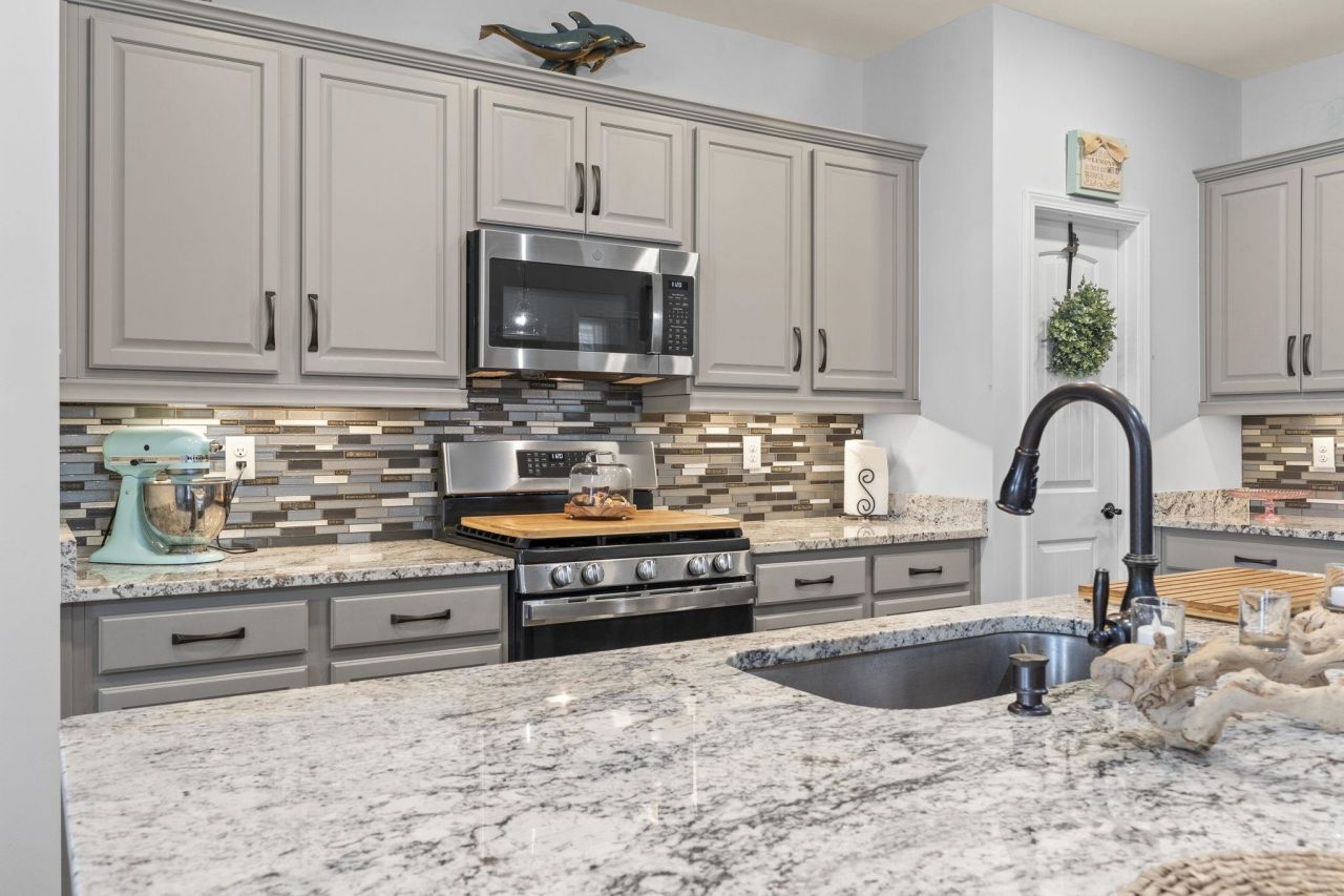 788 Hackberry Way Photo 16