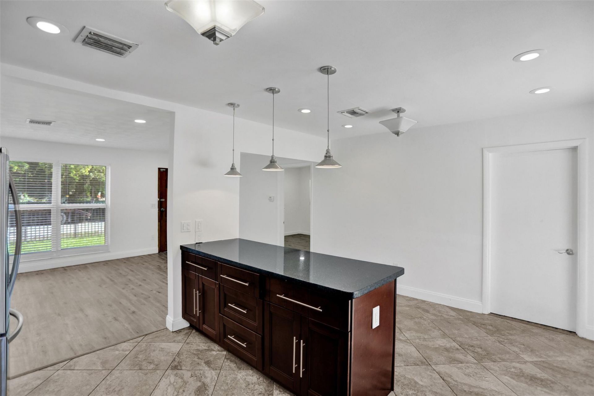 30 NE 139th Street, North Miami, FL 33161 Photo