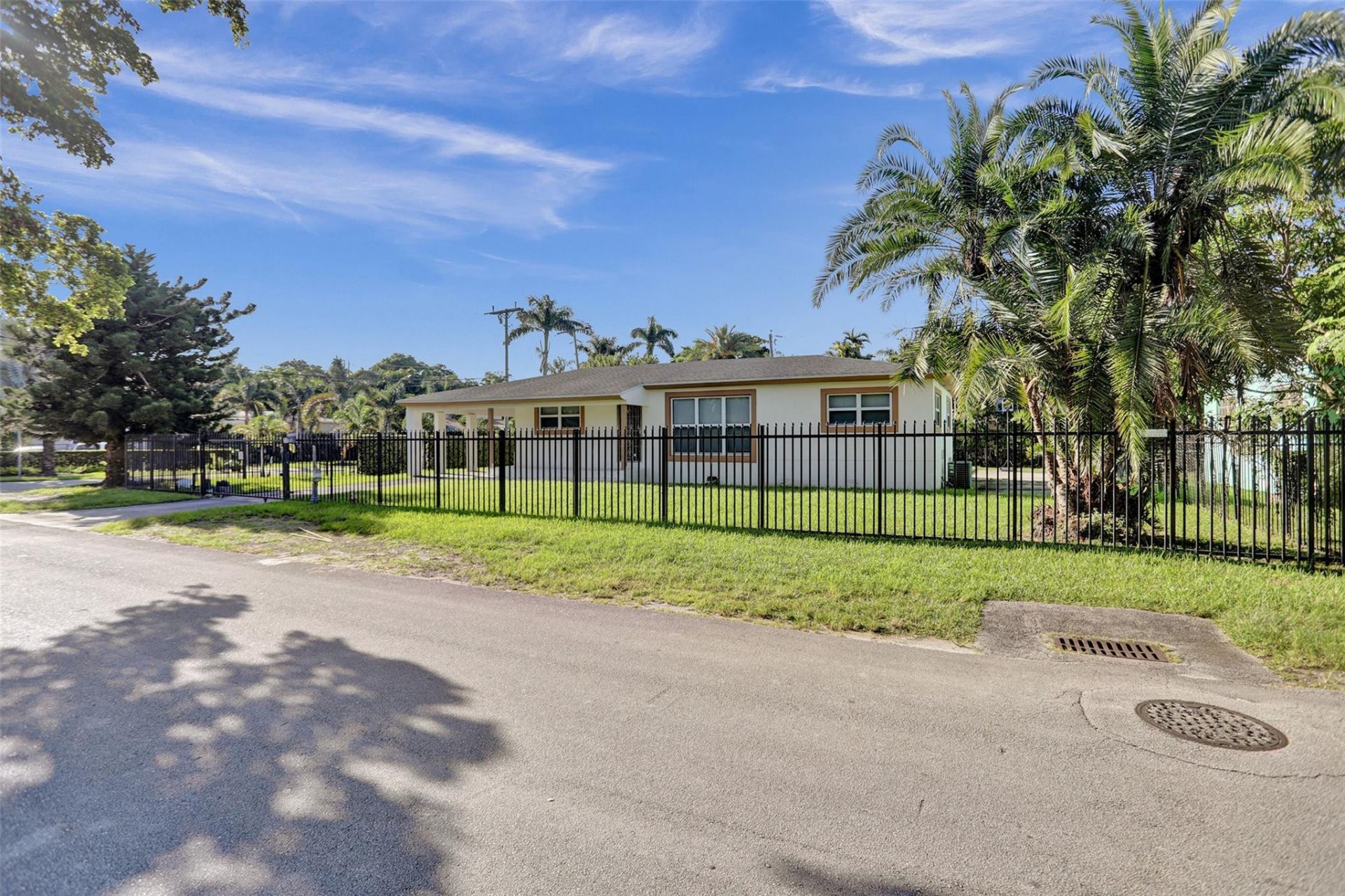 30 NE 139th Street, North Miami, FL 33161 Photo