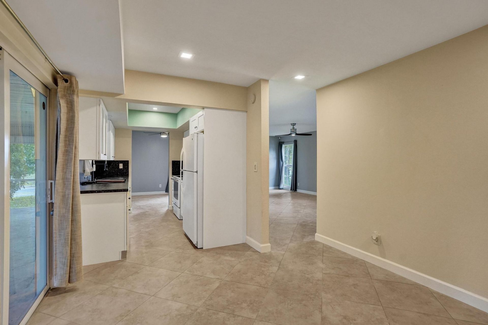 7018 NW 64th Street, Tamarac, FL 33321 Photo