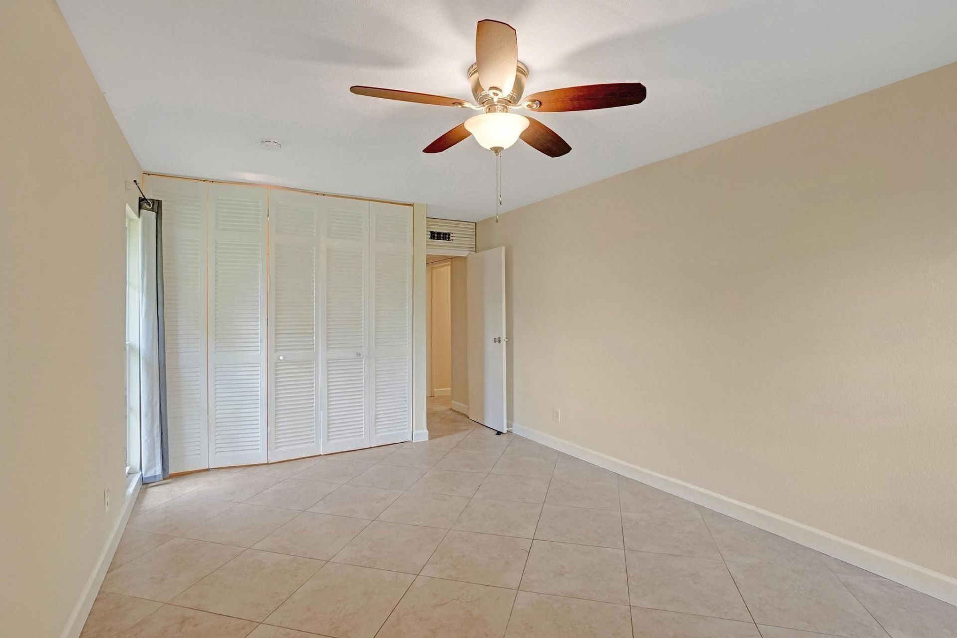 7018 NW 64th Street, Tamarac, FL 33321 Photo