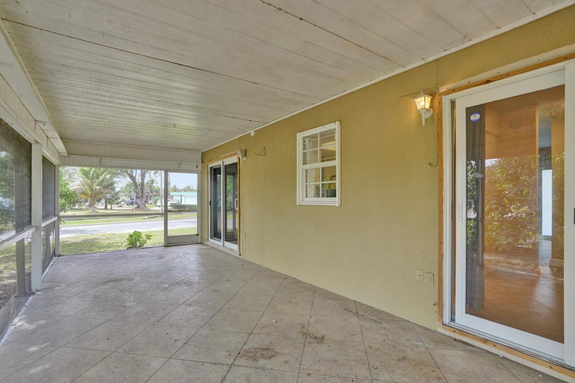 7018 NW 64th Street, Tamarac, FL 33321 Photo