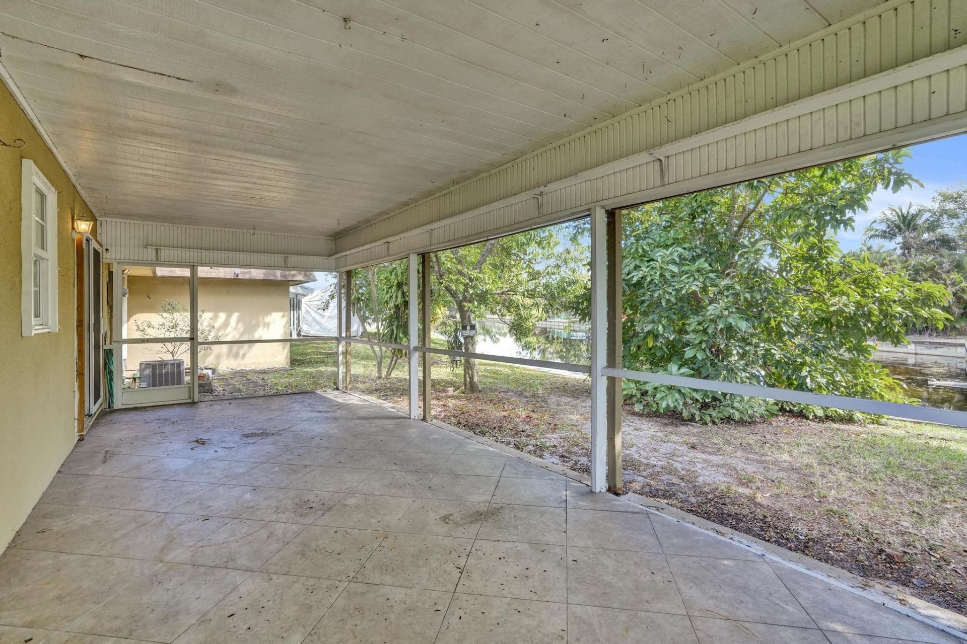 7018 NW 64th Street, Tamarac, FL 33321 Photo